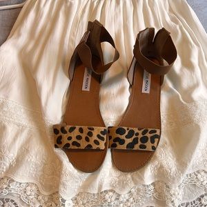 COPY - Steve Madden Size 8 Sandal